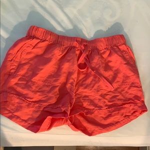 Crown & Ivy flowy shorts